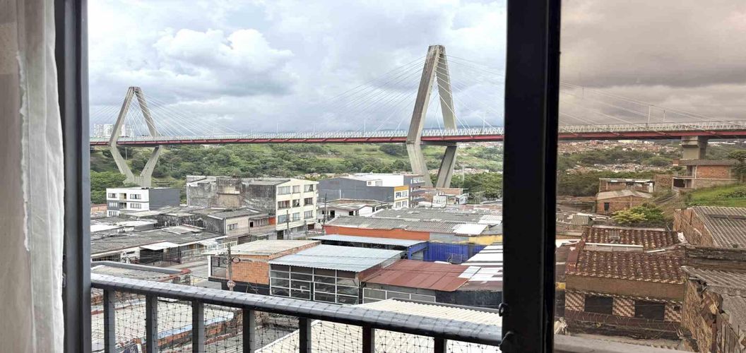 Casa de 13 alcobas en venta en San Jose Sur, Pereira, 300 m² · foto 16 de 21
