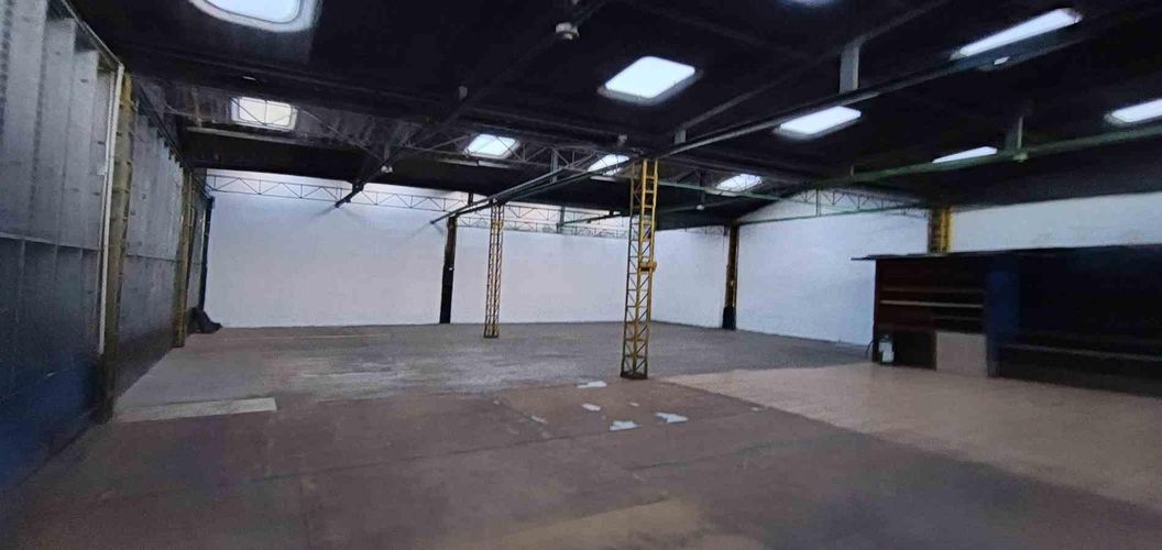 Local en venta en El Centro, Manizales, 420 m² · foto 13 de 24