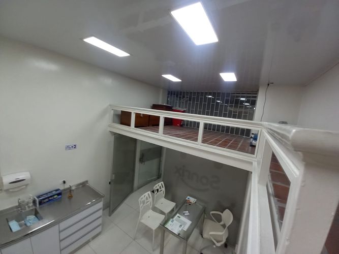 Consultorio en venta en El Centro, Manizales, 31 m² · foto 3 de 23