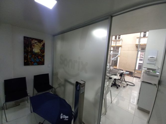 Consultorio en venta en El Centro, Manizales, 31 m² · foto 22 de 23