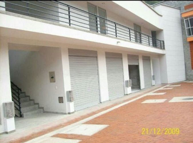 Local en venta en Lleras, Manizales, 15 m² · foto 2 de 4