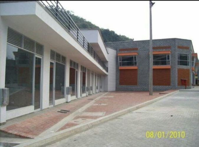 Local en venta en Lleras, Manizales, 15 m² · foto 3 de 4
