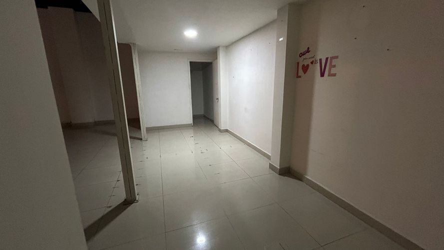 Local en venta en Avenida 30 De Agosto, Pereira, 127 m² · foto 8 de 11