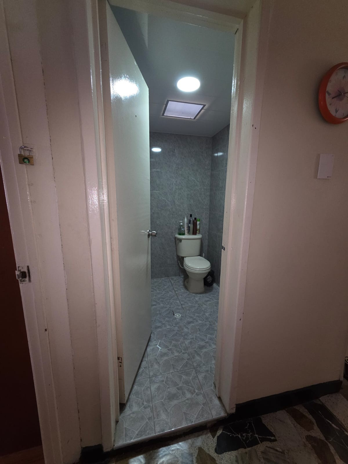 Casa en venta en La Estrada, Bogotá · foto 5 de 24