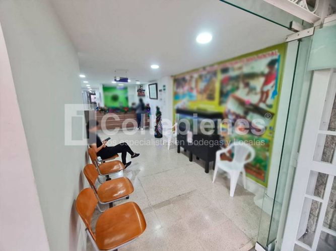 Local en arriendo en Centro, Bello, 400 m² · foto 2 de 11