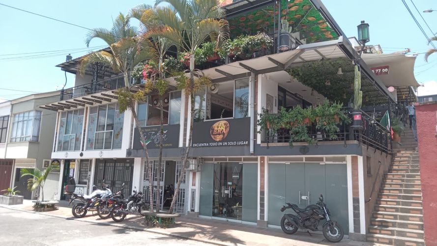 Local en arriendo en La Lorena Iv Etapa, Pereira, 65 m² · foto 2 de 9