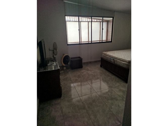 Casa de 6 alcobas en venta en Sotomayor, Bucaramanga, 300 m² · foto 18 de 24