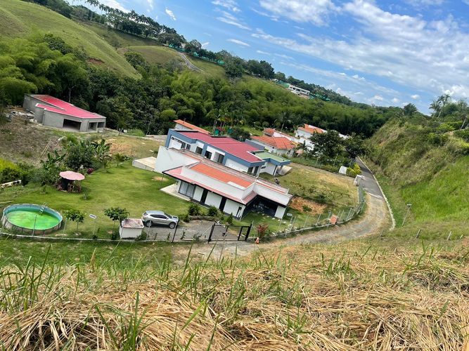 Lote en venta en Cerritos, Pereira · foto 4 de 21