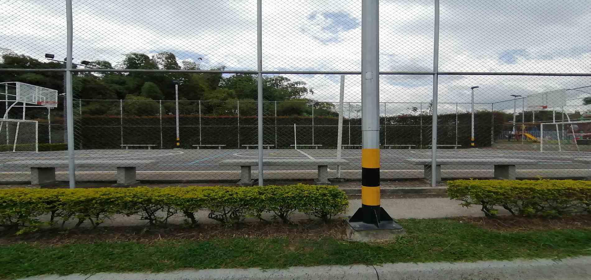 Casa en venta en El Cipres, Dosquebradas · foto 24 de 24
