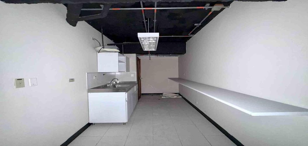 Local en arriendo en San Jose Sur, Pereira, 307 m² · foto 13 de 18