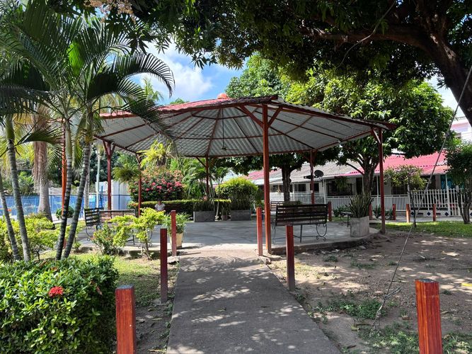 Casa de 2 alcobas en venta en Blanco, Girardot, 72 m² · foto 13 de 15
