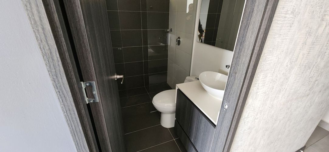 Apartaestudio en arriendo en La Carrera, Medellín, 48 m² · foto 6 de 8