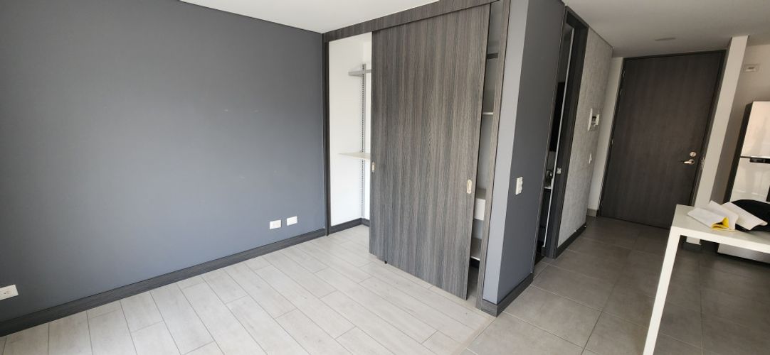 Apartaestudio en arriendo en La Carrera, Medellín, 48 m² · foto 8 de 8