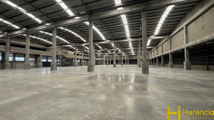 Bodega en arriendo en La Tablaza, La Estrella, 4749 m² · foto 9 de 9