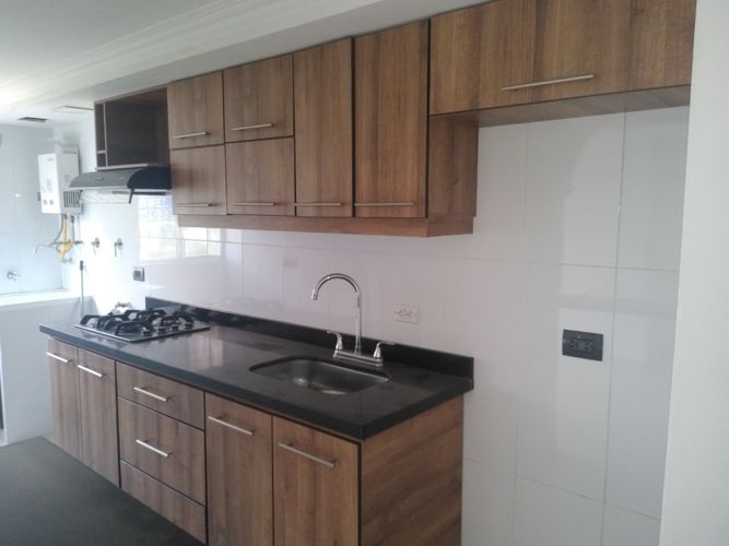 Apartamento de 3 alcobas en venta en La Navarra, Bello, 64 m² · foto 4 de 14