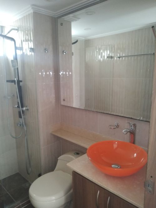 Apartamento de 3 alcobas en venta en La Navarra, Bello, 64 m² · foto 6 de 14