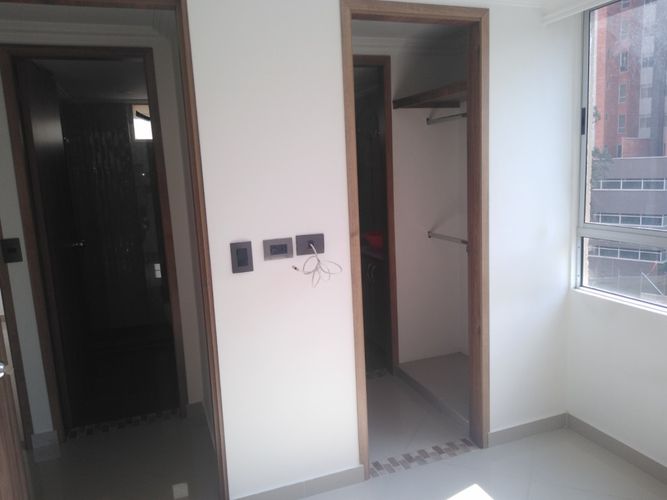 Apartamento de 3 alcobas en venta en La Navarra, Bello, 64 m² · foto 12 de 14