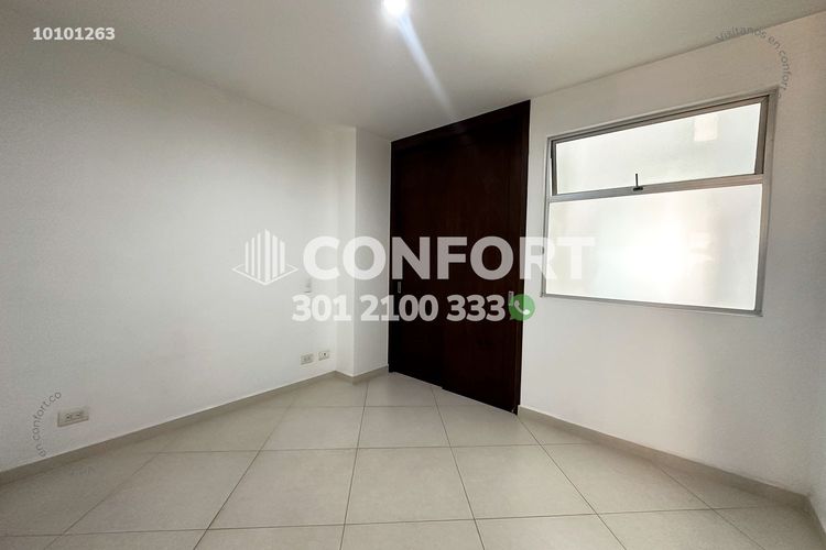 Apartamento de 3 alcobas en arriendo en Conquistadores, Medellín, 90 m² · foto 9 de 24