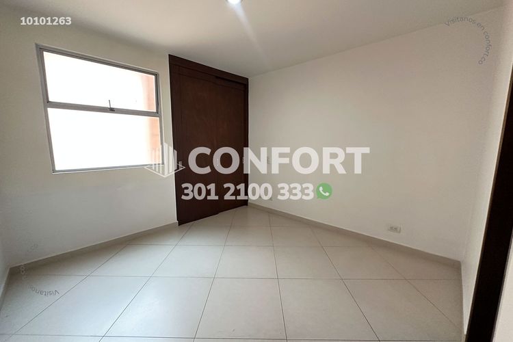 Apartamento de 3 alcobas en arriendo en Conquistadores, Medellín, 90 m² · foto 13 de 24