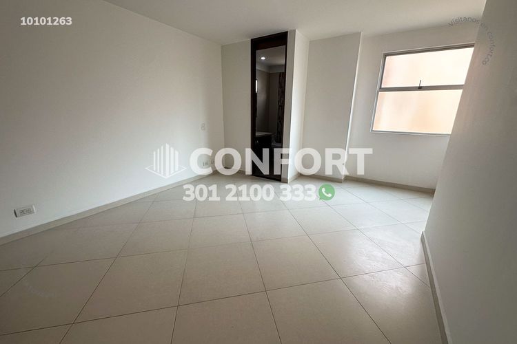 Apartamento de 3 alcobas en arriendo en Conquistadores, Medellín, 90 m² · foto 19 de 24
