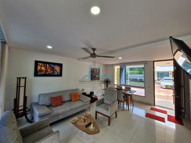 Casa de 3 alcobas en venta en Ricaurte, 126 m² · foto 4 de 24