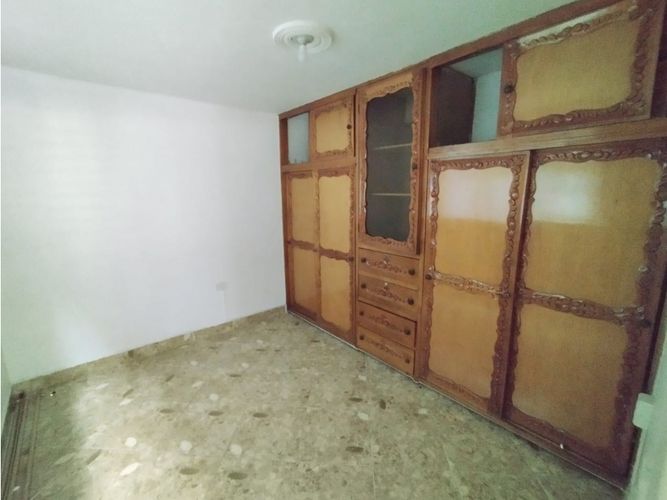 Casa de 9 alcobas en venta en Porvenir, Bello, 208 m² · foto 12 de 20