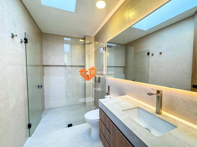 Casa de 4 alcobas en venta en Ruitoque Condominio, Piedecuesta, 712 m² · foto 16 de 24