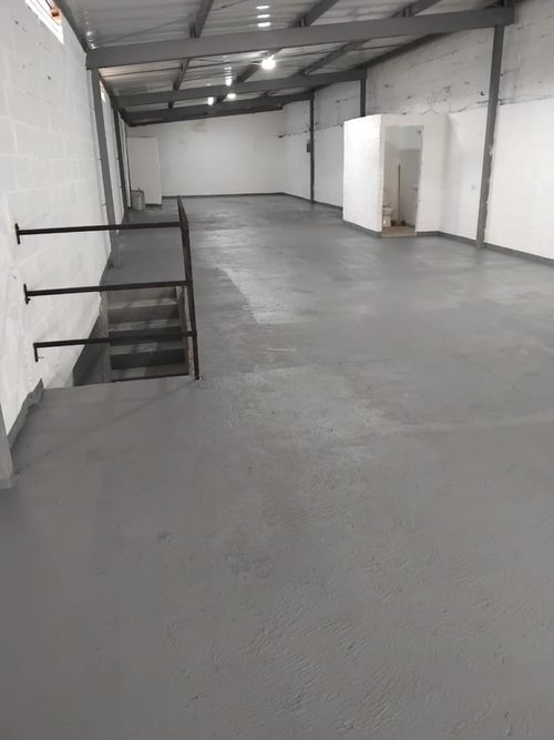 Bodega en arriendo en Cristo Rey, Medellín, 155 m² · foto 4 de 5
