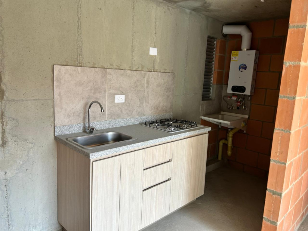 Apartamento en venta en La Cumbre, Mosquera · foto 4 de 23