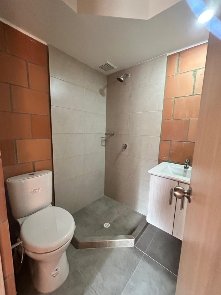 Apartamento en venta en La Cumbre, Mosquera · foto 13 de 23