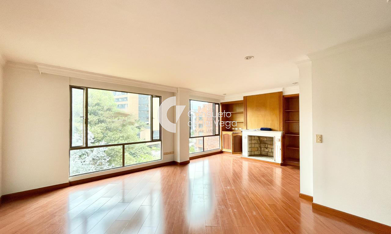 Apartamento en venta en Chico Norte, Bogotá · foto 2 de 13