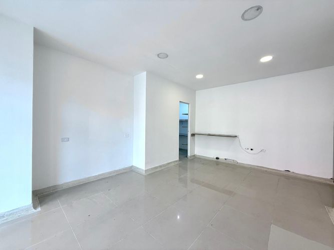 Local en arriendo en Zona Industrial La Rosa, Dosquebradas, 34 m² · foto 4 de 10