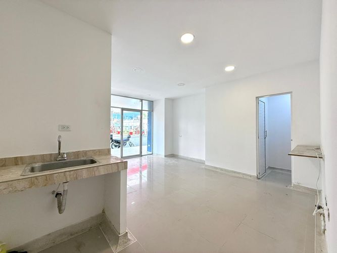 Local en arriendo en Zona Industrial La Rosa, Dosquebradas, 34 m² · foto 7 de 10