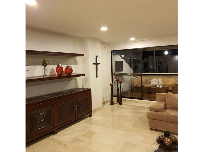Apartamento de 3 alcobas en venta en Los Balsos, Medellín, 174 m² · foto 16 de 16