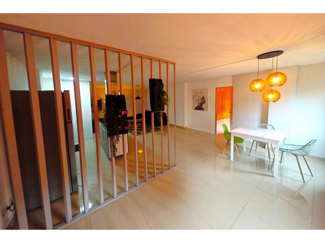 Local en venta en Manila, Medellín, 84 m² · foto 2 de 14