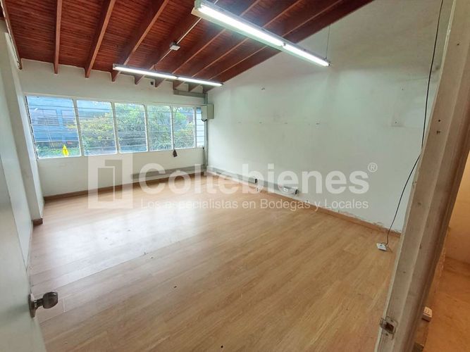 Local en venta en San Diego, Medellín, 200 m² · foto 12 de 17