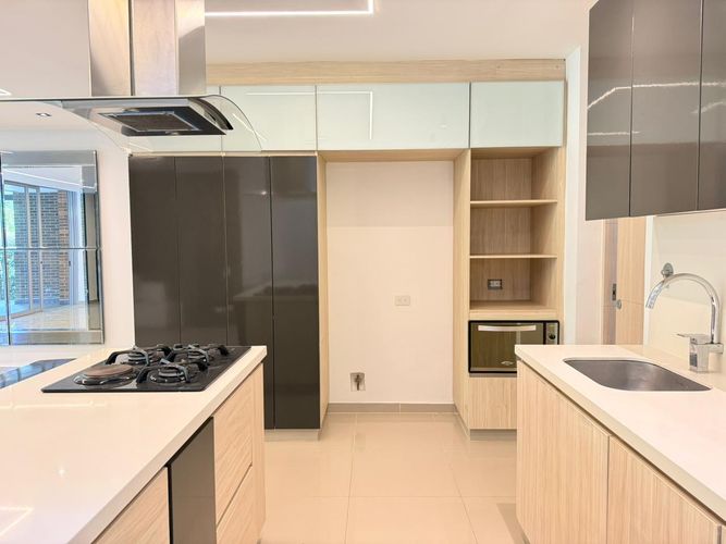 Casa de 3 alcobas en arriendo en Ginebra Casas, Envigado, 280 m² · foto 6 de 19