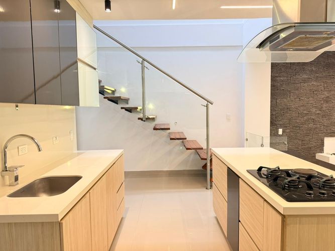 Casa de 3 alcobas en arriendo en Ginebra Casas, Envigado, 280 m² · foto 7 de 19