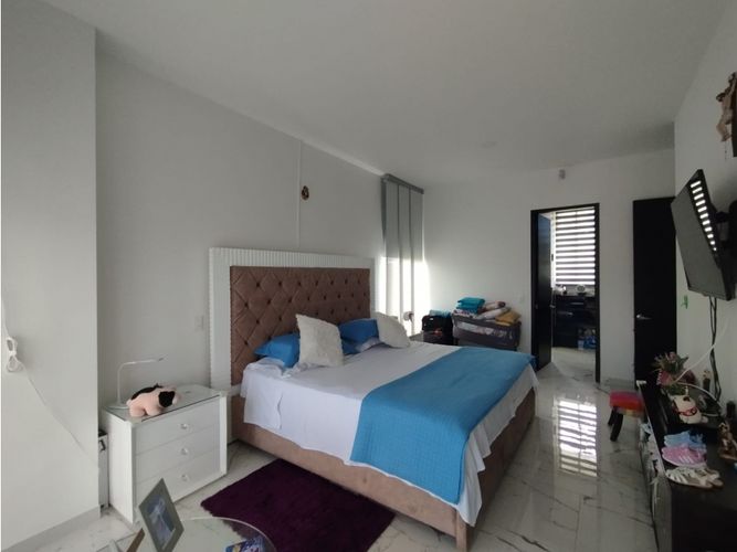 Casa de 4 alcobas en venta en Tribunas Corcega, Pereira, 340 m² · foto 6 de 24