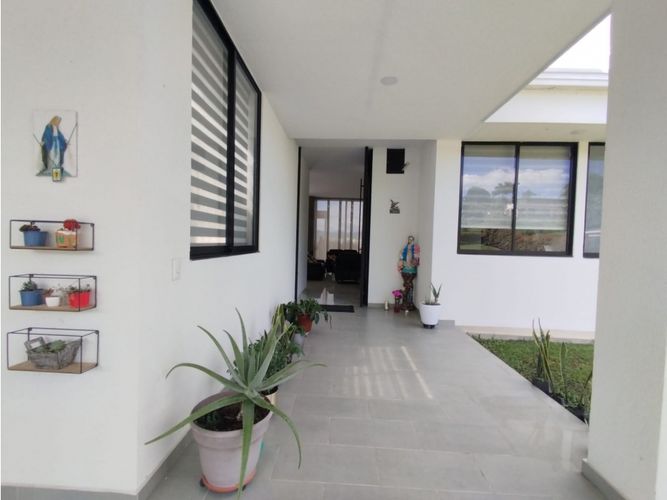 Casa de 4 alcobas en venta en Tribunas Corcega, Pereira, 340 m² · foto 21 de 24