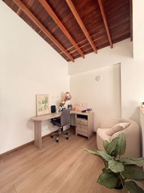 Casa de 3 alcobas en venta en Montessori, Envigado, 169 m² · foto 9 de 19
