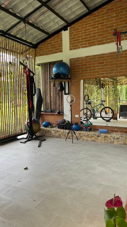 Casa de 5 alcobas en venta en Tribunas Corcega, Pereira, 327 m² · foto 10 de 19