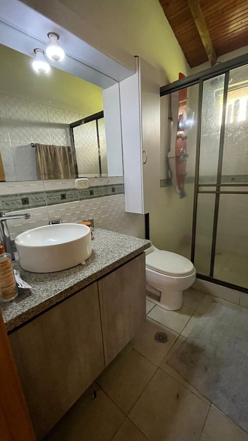 Casa de 5 alcobas en venta en Tribunas Corcega, Pereira, 327 m² · foto 15 de 19