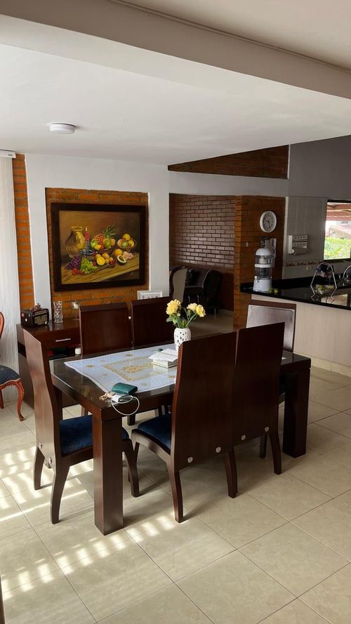 Casa de 5 alcobas en venta en Tribunas Corcega, Pereira, 327 m² · foto 8 de 19