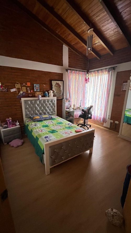 Casa de 5 alcobas en venta en Tribunas Corcega, Pereira, 327 m² · foto 14 de 19