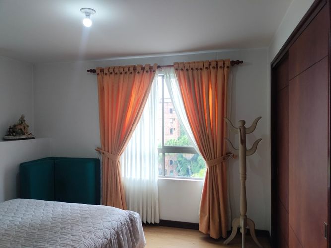 Apartamento de 3 alcobas en venta en El Poblado, Medellín, 157 m² · foto 10 de 15