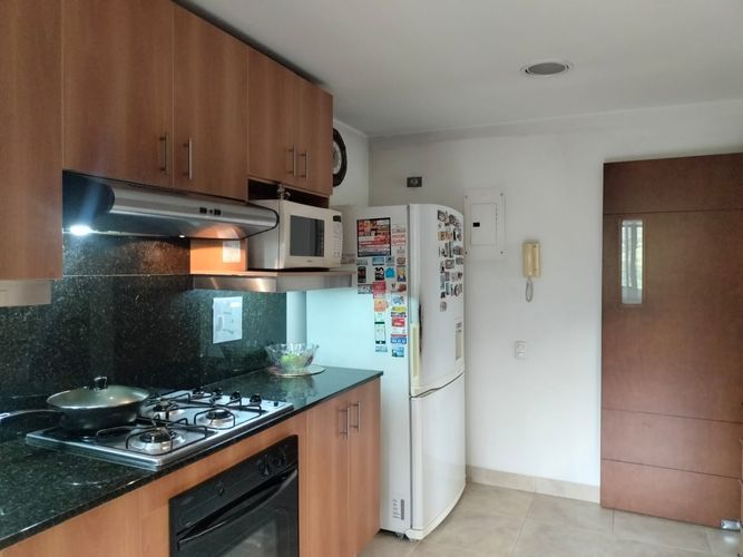 Apartamento de 3 alcobas en venta en El Poblado, Medellín, 157 m² · foto 4 de 15