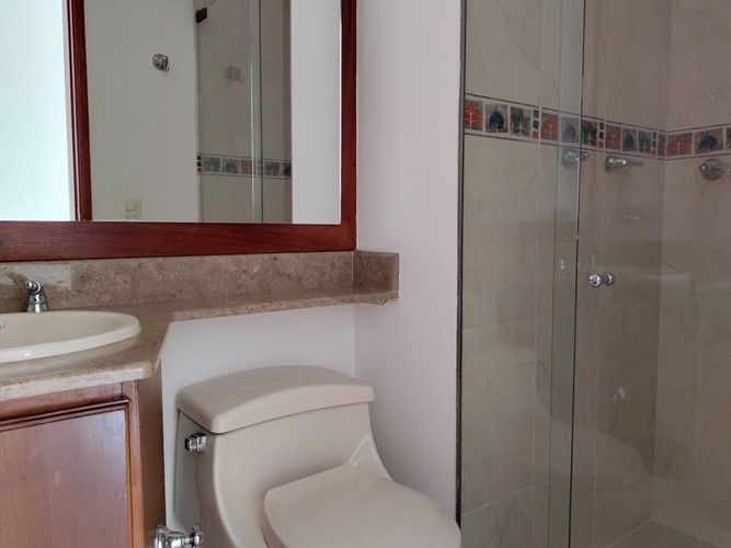 Apartamento de 3 alcobas en arriendo en El Poblado, Medellín, 143 m² · foto 18 de 18