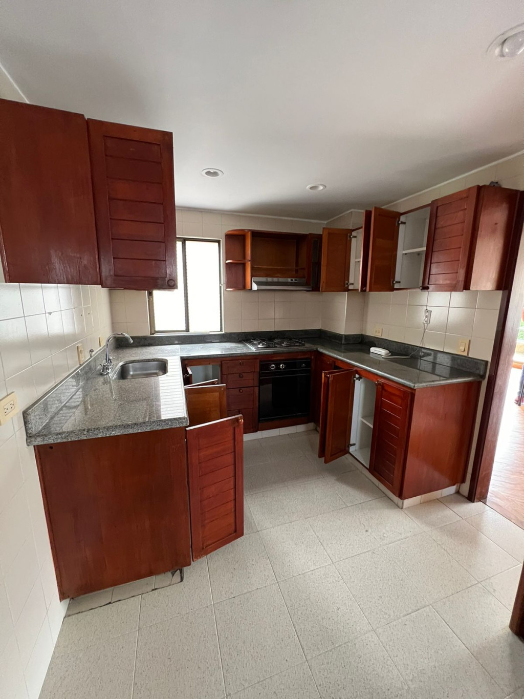 Casa en venta en Gratamira, Bogotá · foto 7 de 19