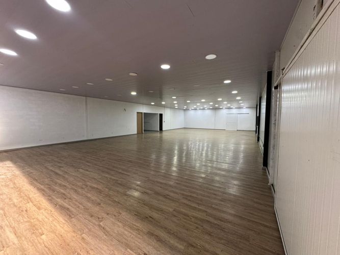 Local en arriendo en Camino Verde, Envigado, 400 m² · foto 2 de 10
